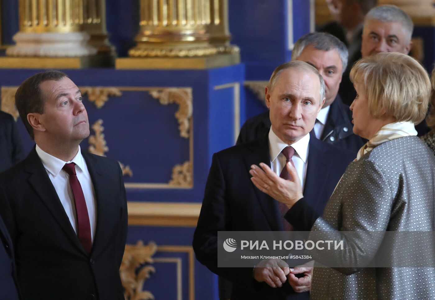 Рабочая поездка президента РФ В. Путина в Санкт-Петербург. День второй