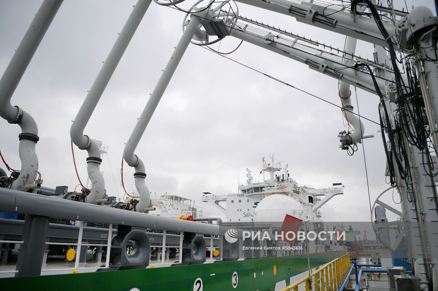 Танкер "Проспект Менделеева"