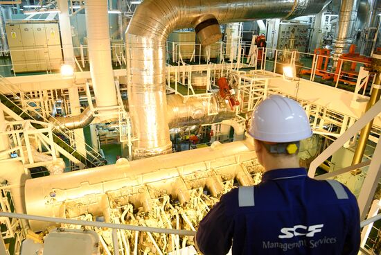 Танкер "Проспект Менделеева"