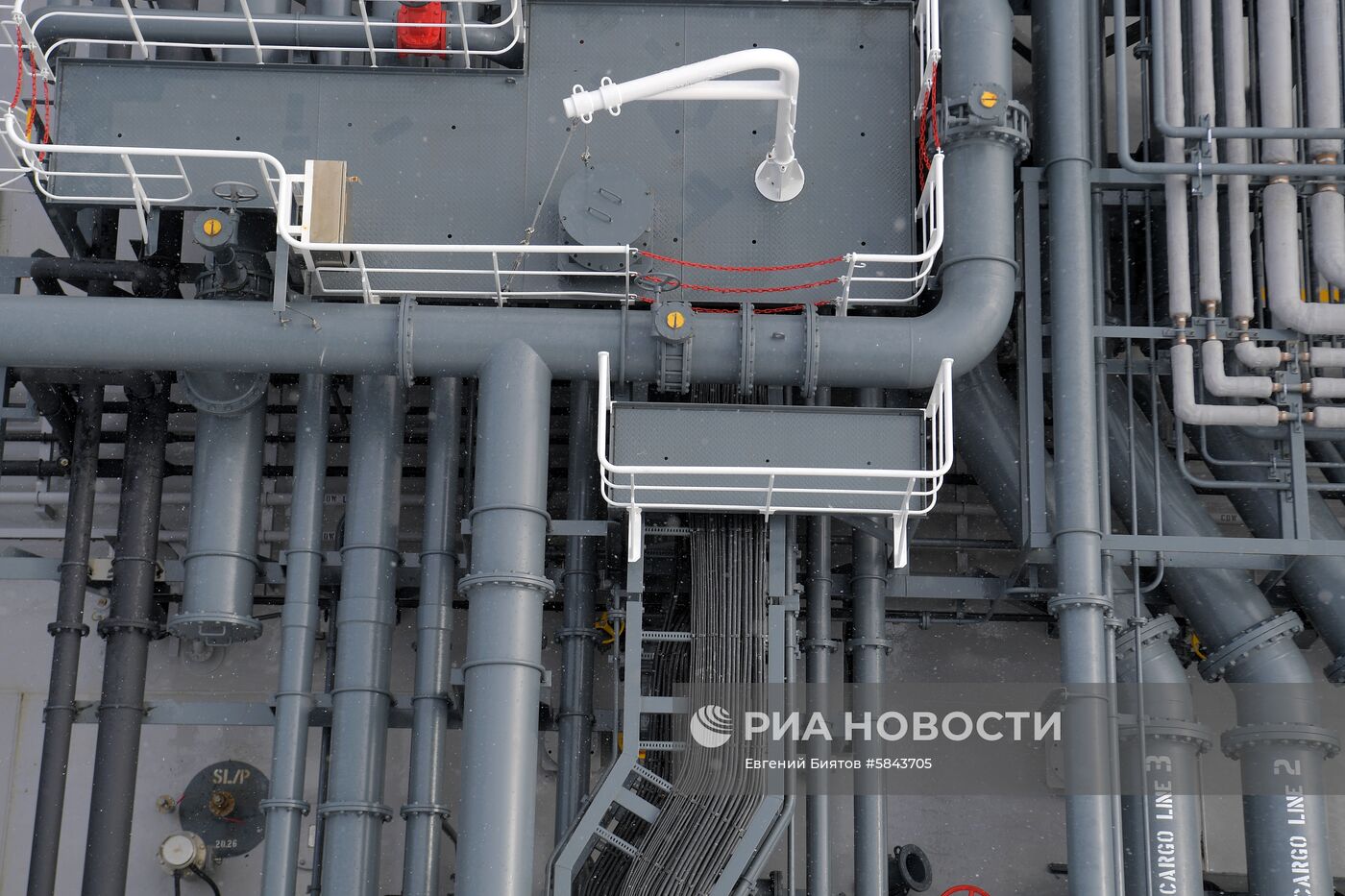 Танкер "Проспект Менделеева"