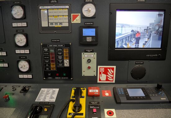 Танкер "Проспект Менделеева"