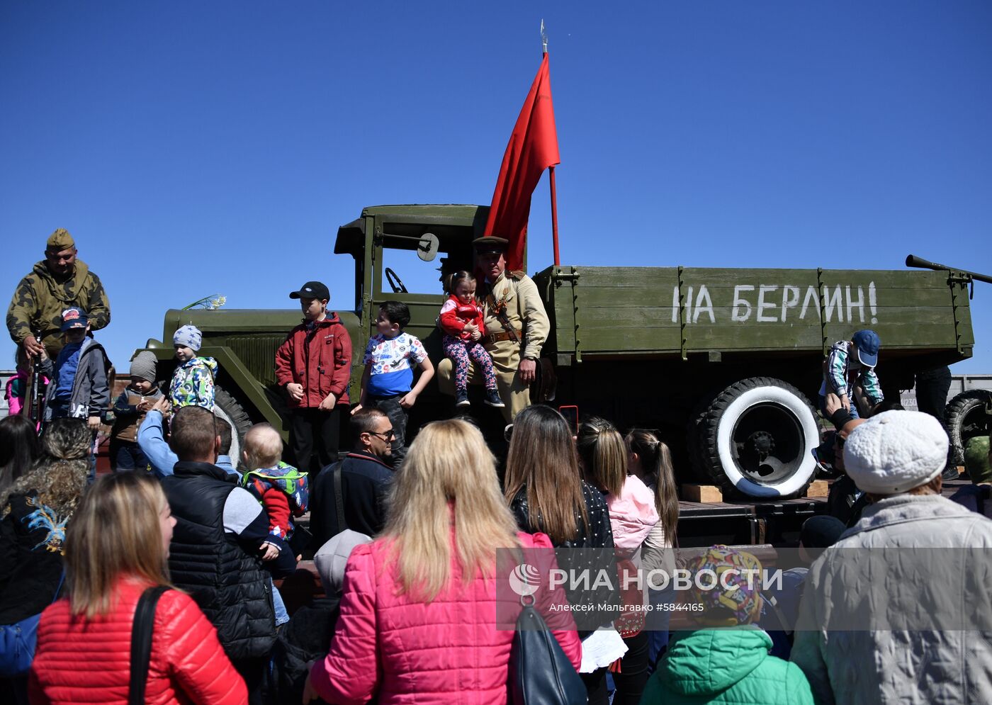 Прибытие "Поезда Победы" в Керчь