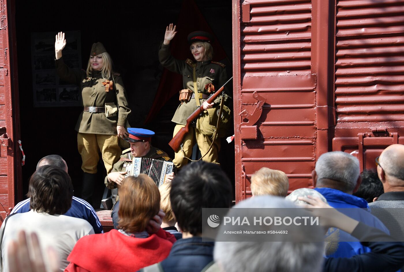 Прибытие "Поезда Победы" в Керчь