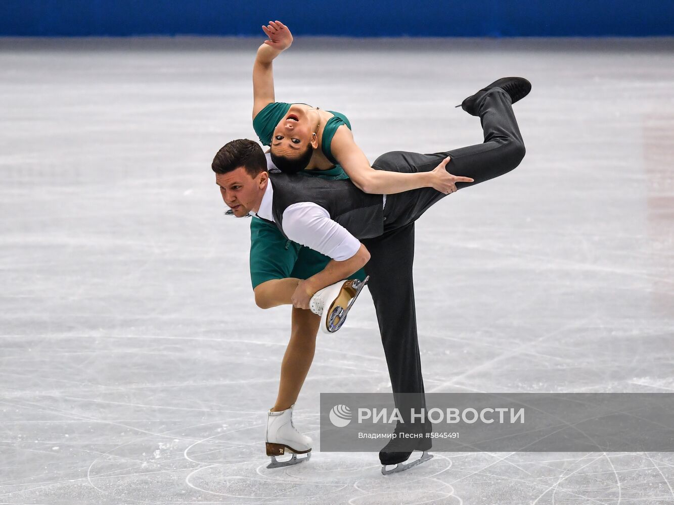 Фигурное катание. Командный чемпионат мира. Танцы. Произвольная программа