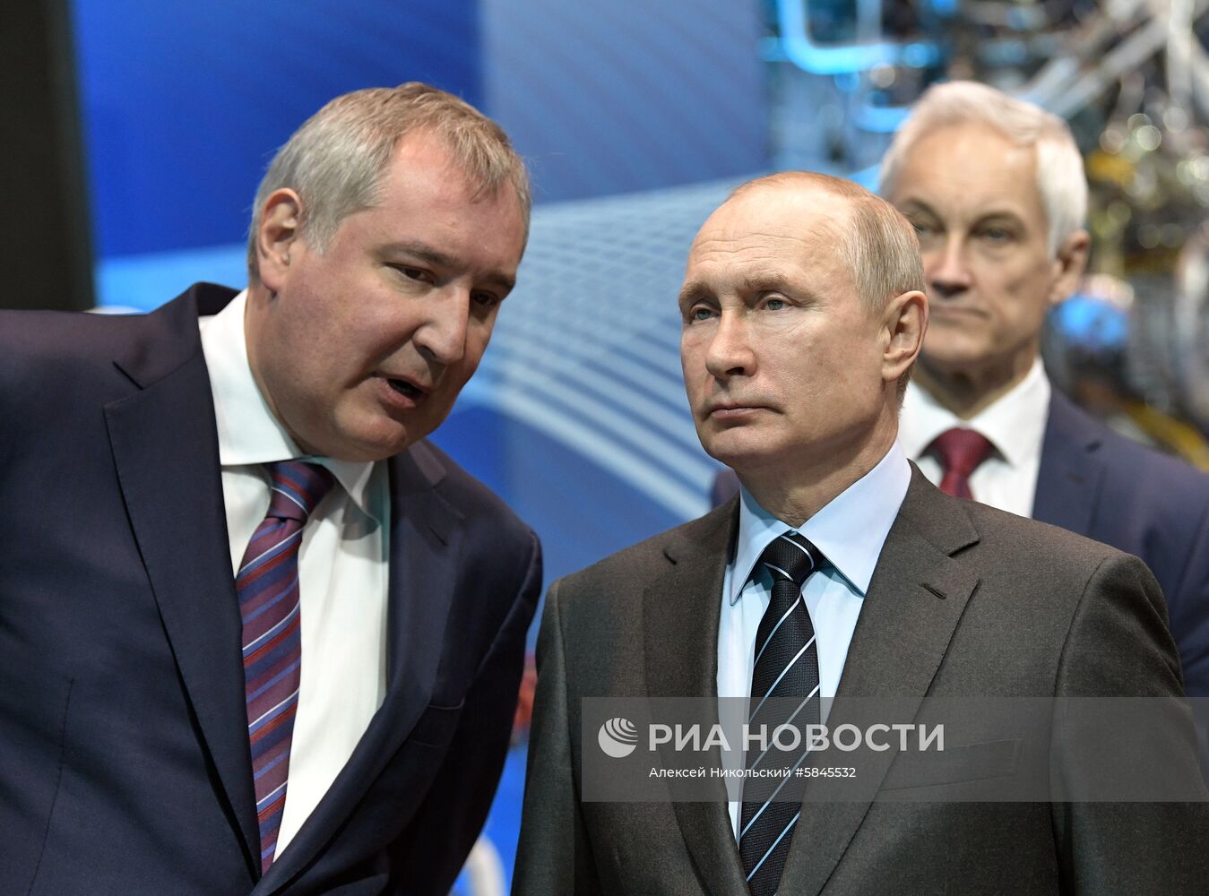 Президент РФ В. Путин посетил НПО "Энергомаш"