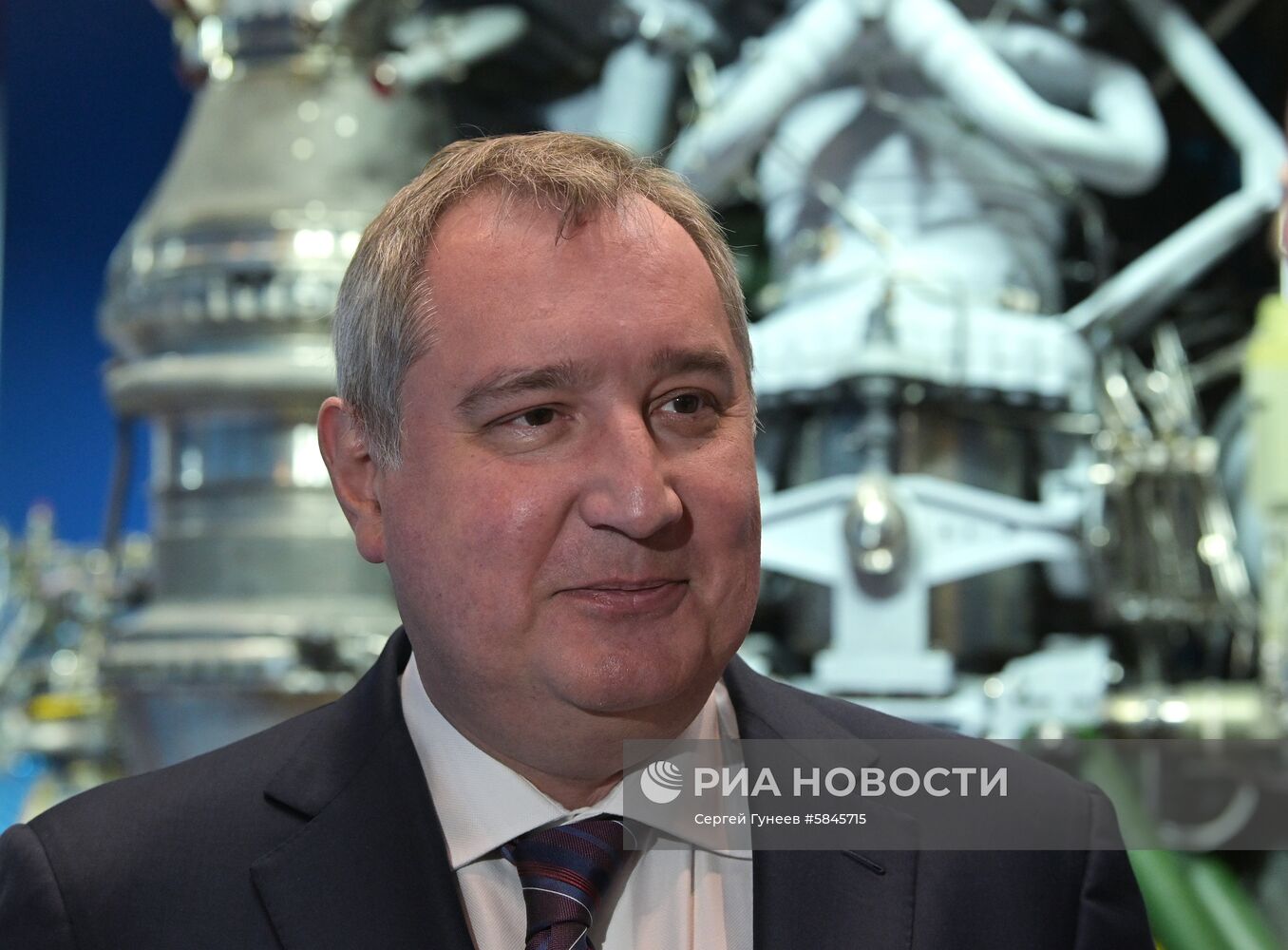 Президент РФ В. Путин посетил НПО "Энергомаш"