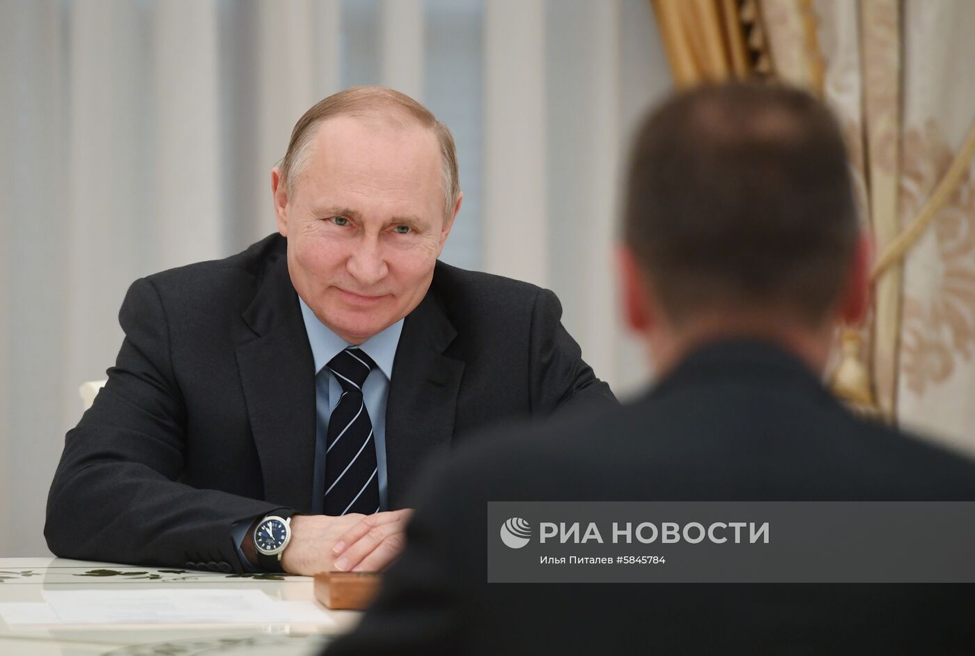 Президент РФ В. Путин встретился с главой Volkswagen Group Г. Диссом