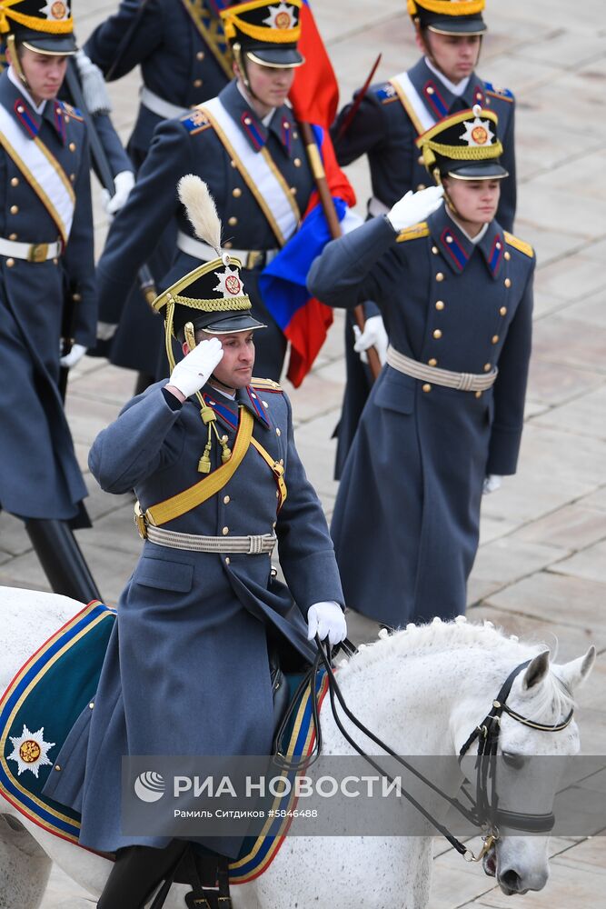 Развод конных и пеших караулов Президентского полка