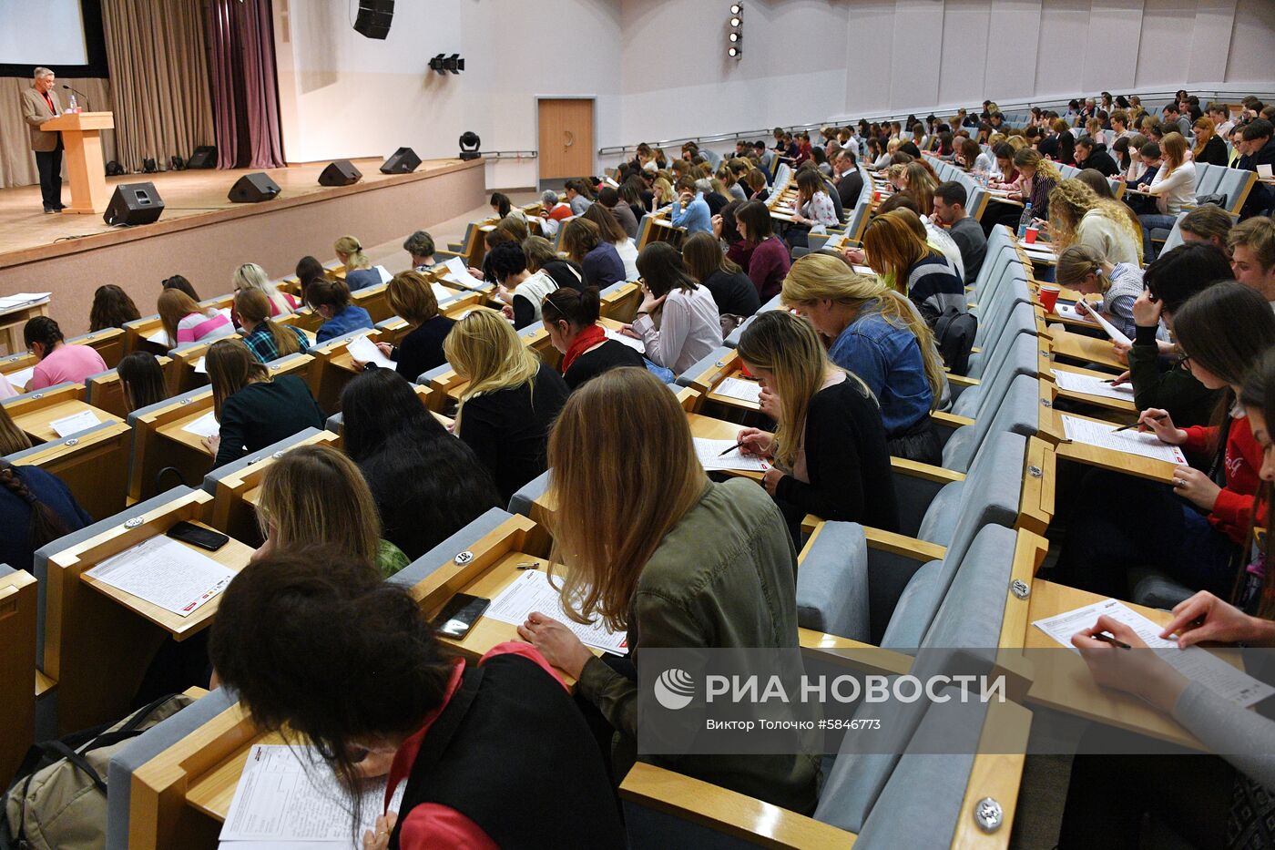 Акция "Тотальный диктант" в зарубежных странах