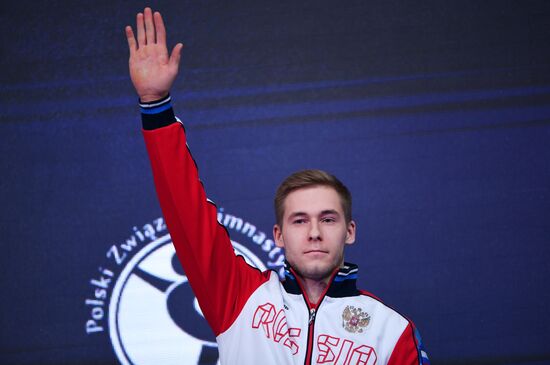 Церемония награждения призеров чемпионата Европы по спортивной гимнастике в Польше