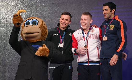 Церемония награждения призеров чемпионата Европы по спортивной гимнастике в Польше