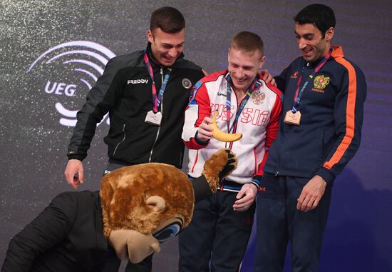 Церемония награждения призеров чемпионата Европы по спортивной гимнастике в Польше