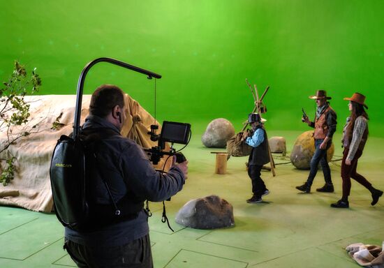 Подготовка каскадеров "Ленфильма" к участию в акции "Ночь музеев"