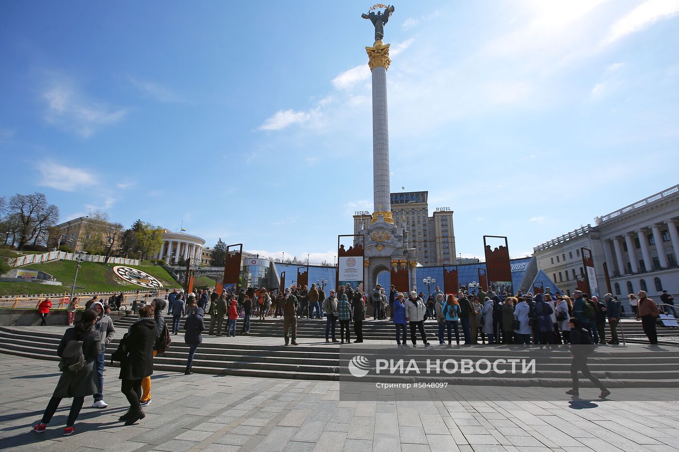 Акция в поддержку Порошенко в Киеве