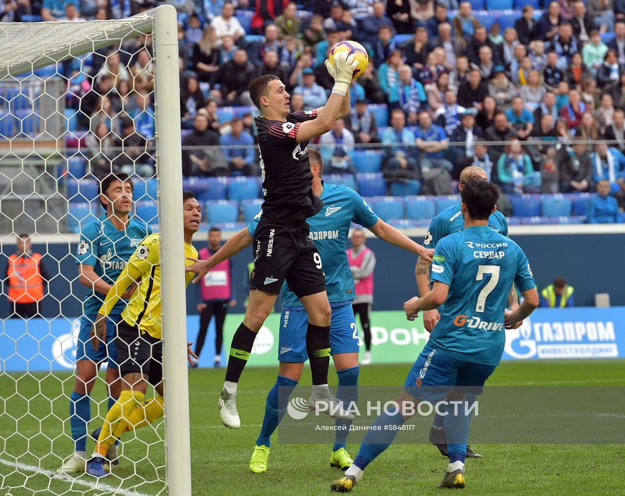 Футбол. РПЛ. Матч "Зенит" - "Анжи"