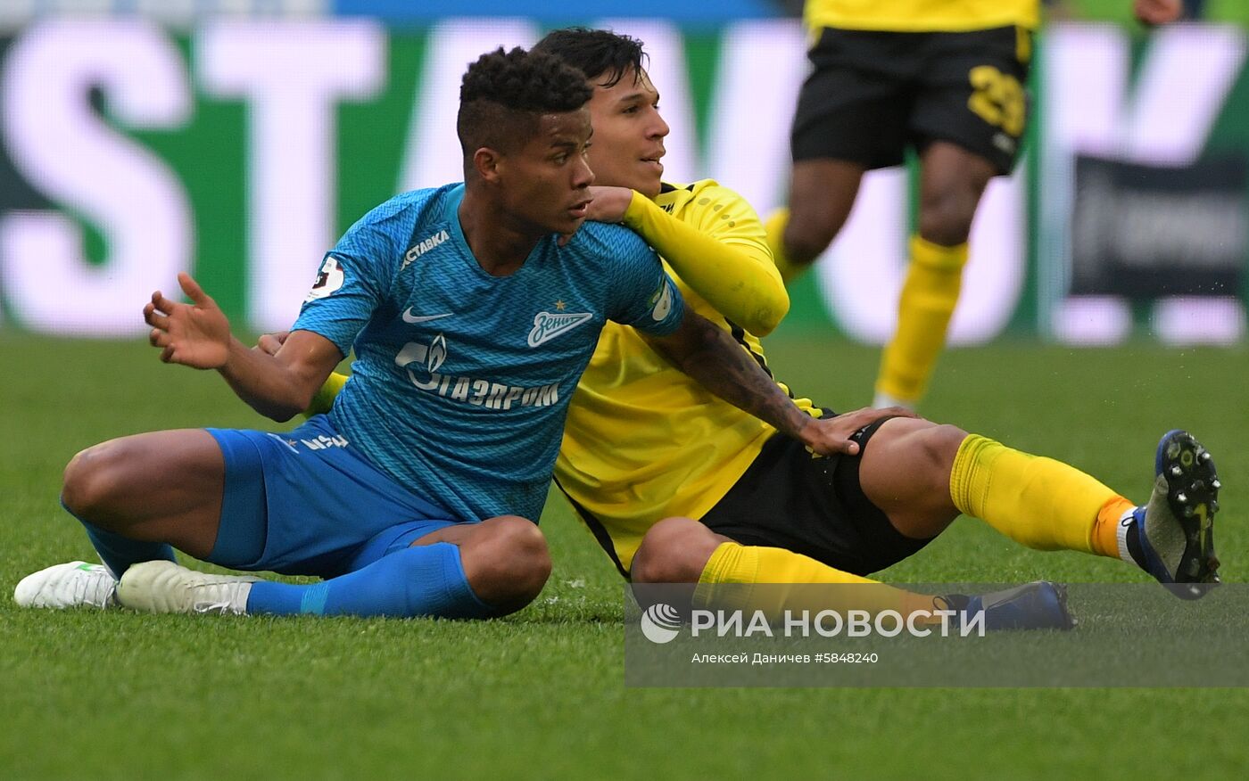 Футбол. РПЛ. Матч "Зенит" - "Анжи"