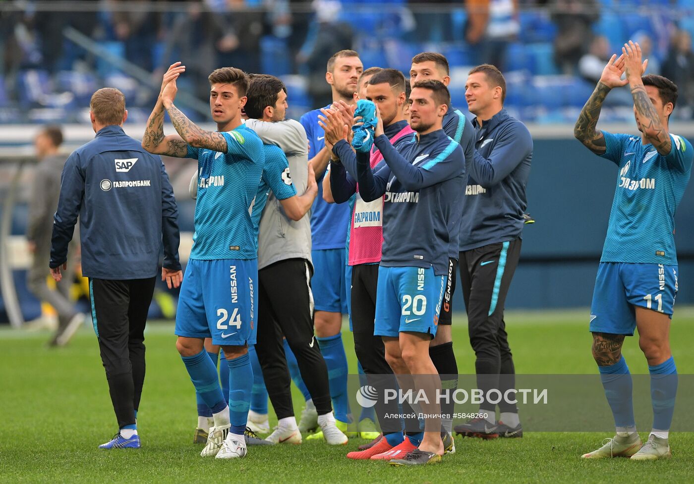 Футбол. РПЛ. Матч "Зенит" - "Анжи"