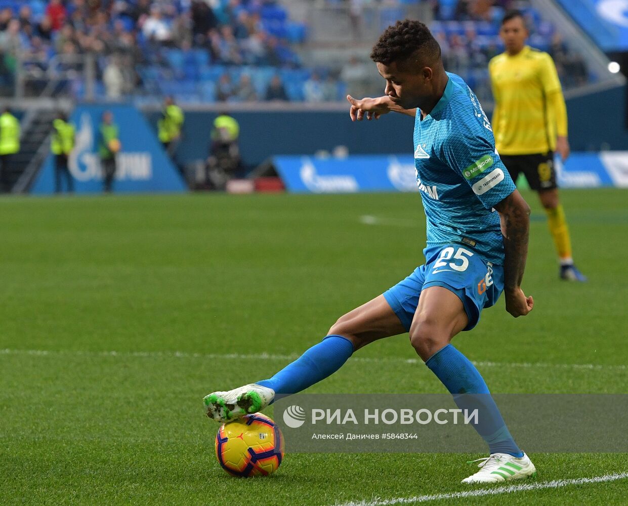 Футбол. РПЛ. Матч "Зенит" - "Анжи"