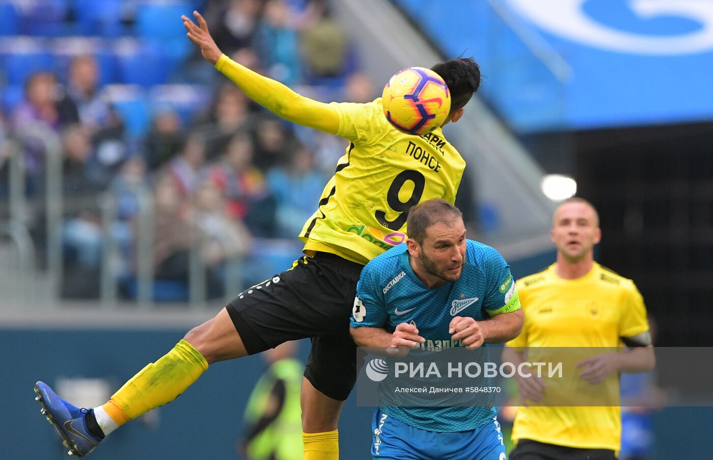 Футбол. РПЛ. Матч "Зенит" - "Анжи"