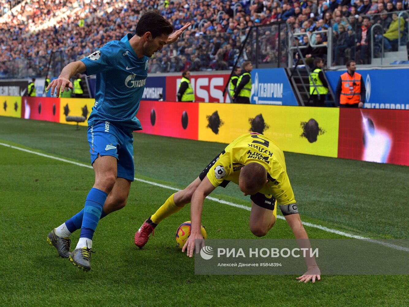 Футбол. РПЛ. Матч "Зенит" - "Анжи"