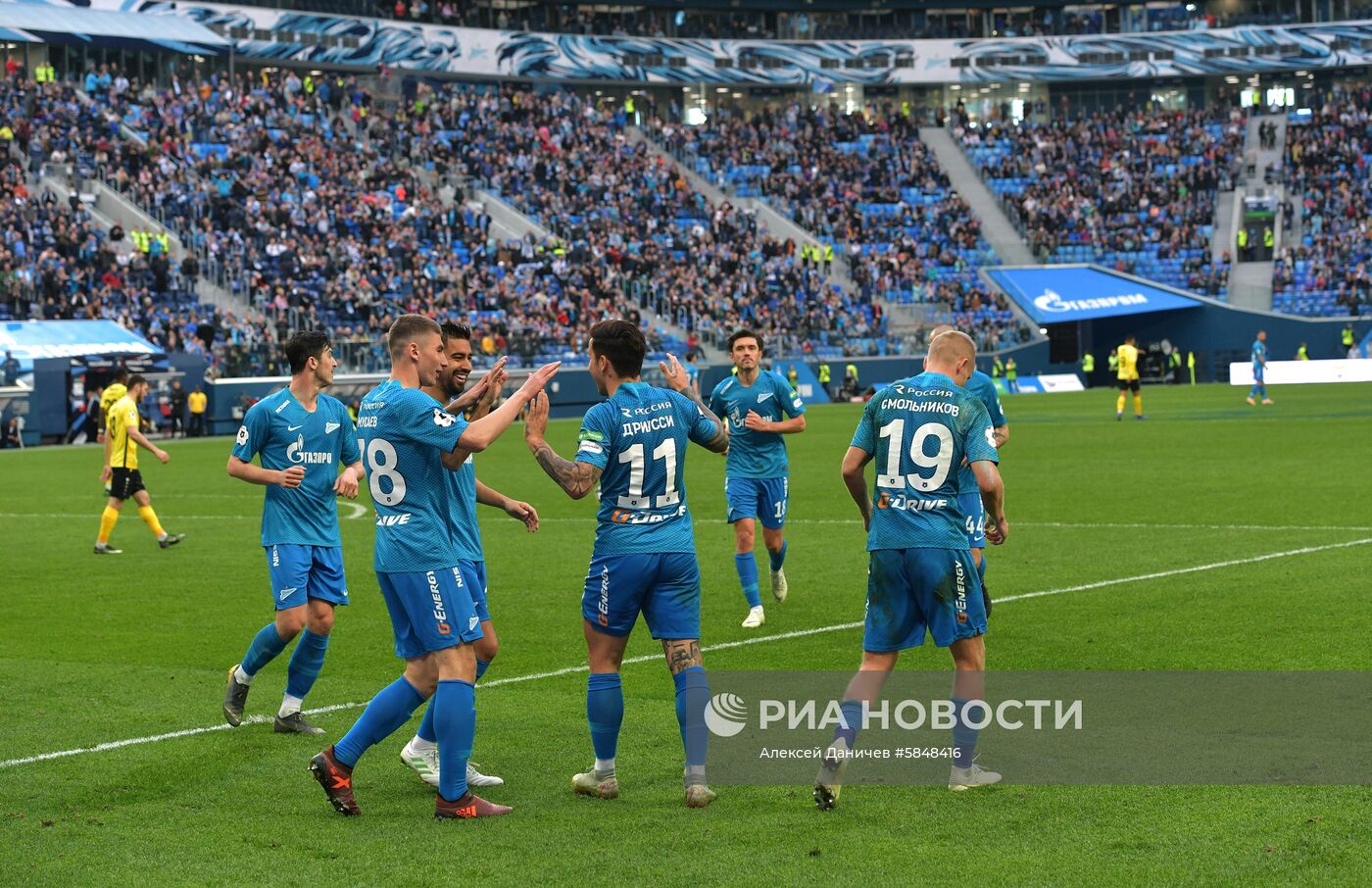 Футбол. РПЛ. Матч "Зенит" - "Анжи"