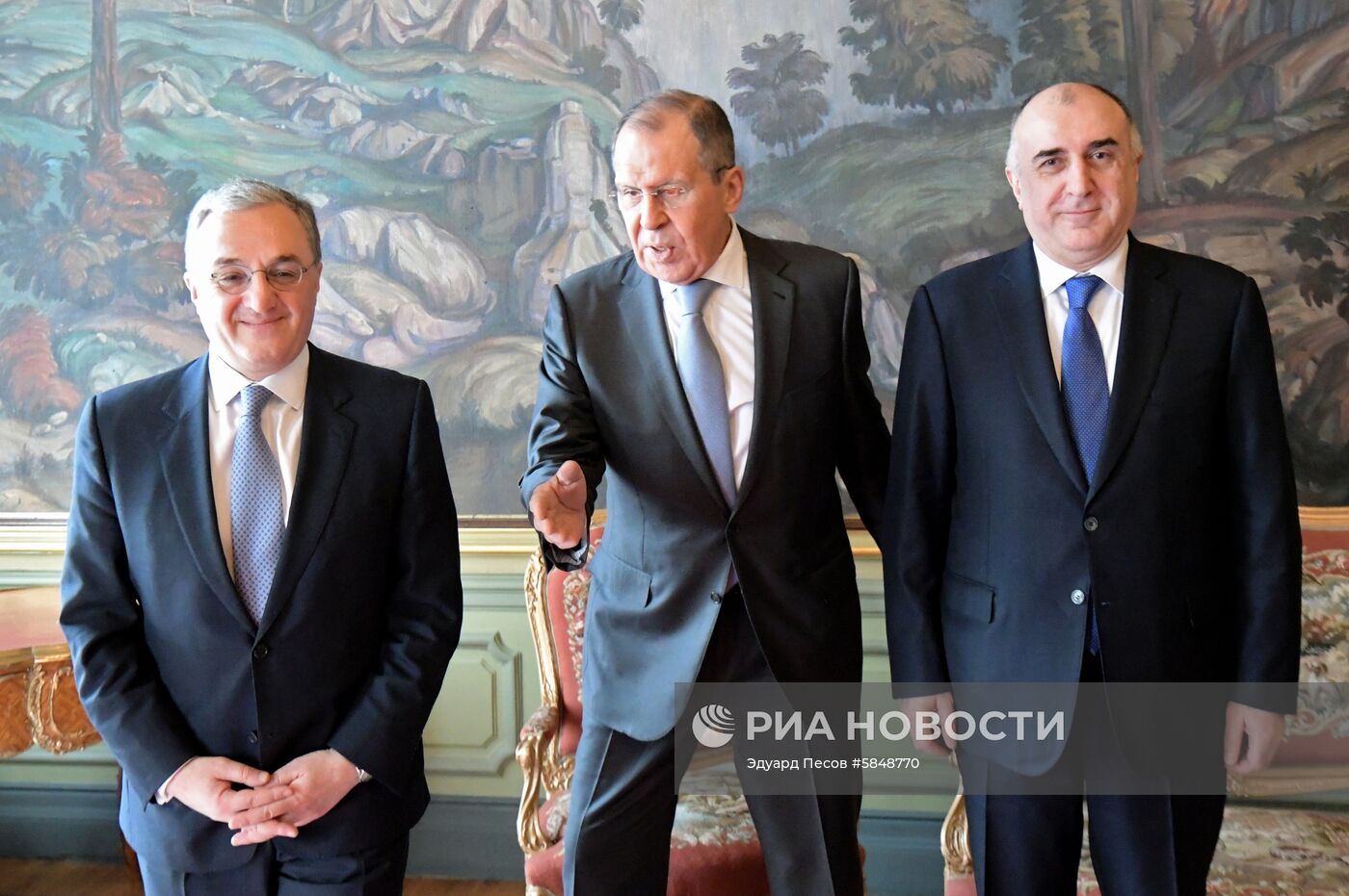 Встреча глав МИД Азербайджана, России и Армении в Москве