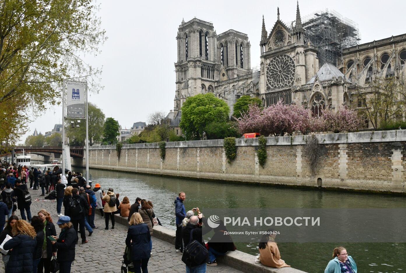 Последствия пожара в соборе Парижской Богоматери