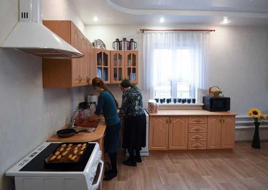 Деревня Аполлоновка в Омской области