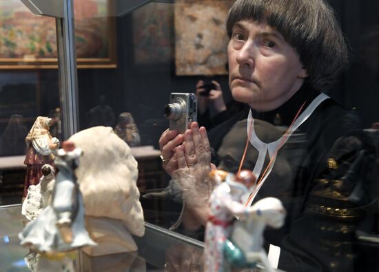 Международная ярмарка Russian Antique & Art Fair в ЦВЗ "Манеж"