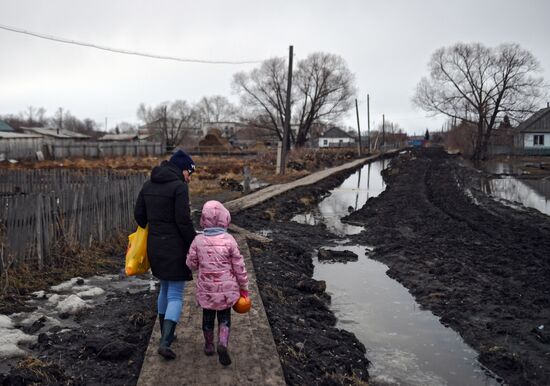 Деревня Аполлоновка в Омской области