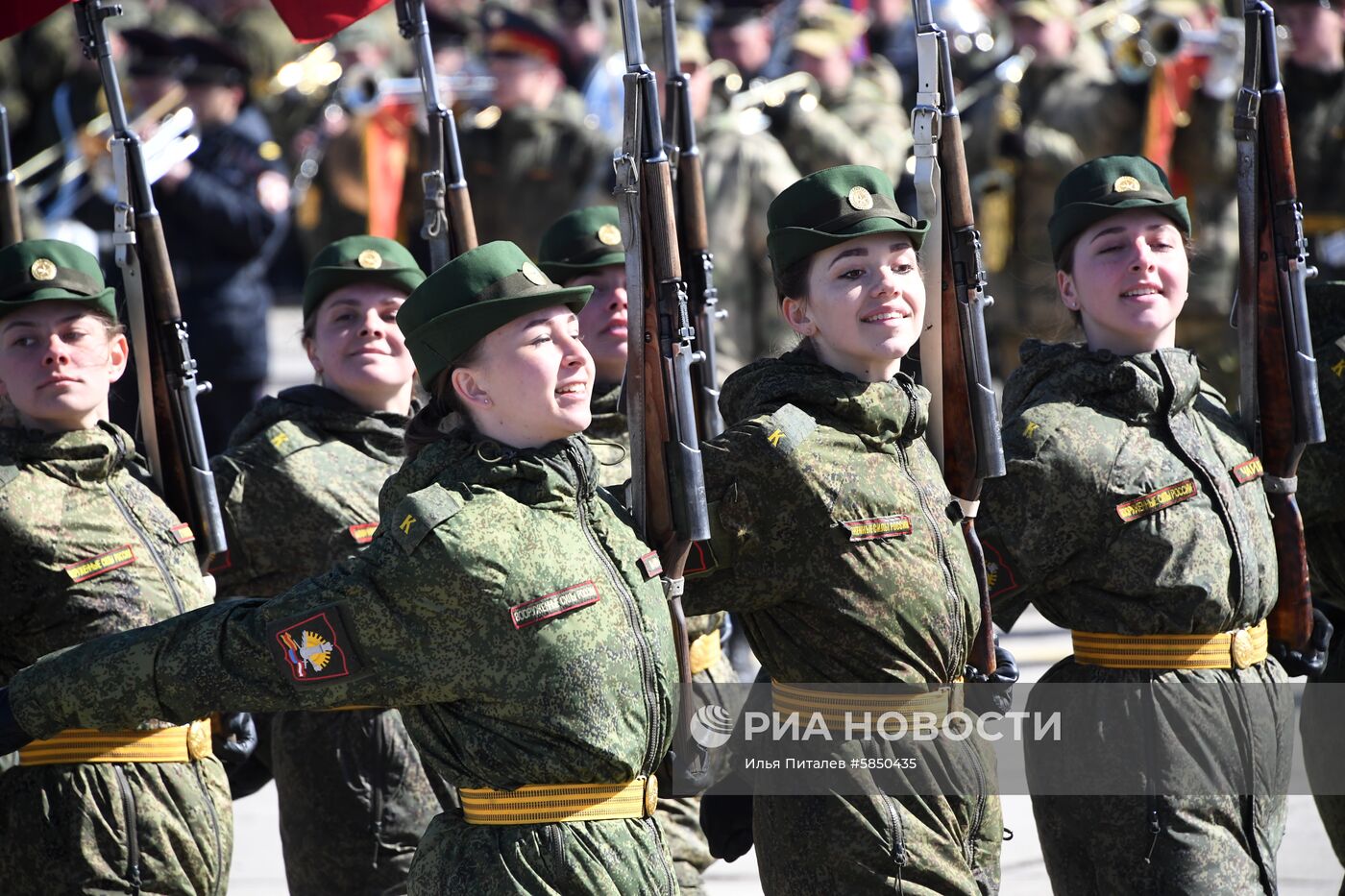 Репетиция парада Победы в Алабино 