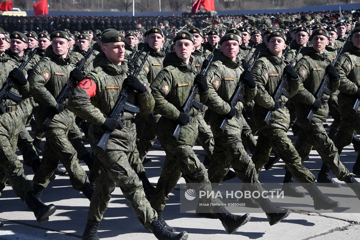 Репетиция парада Победы в Алабино 