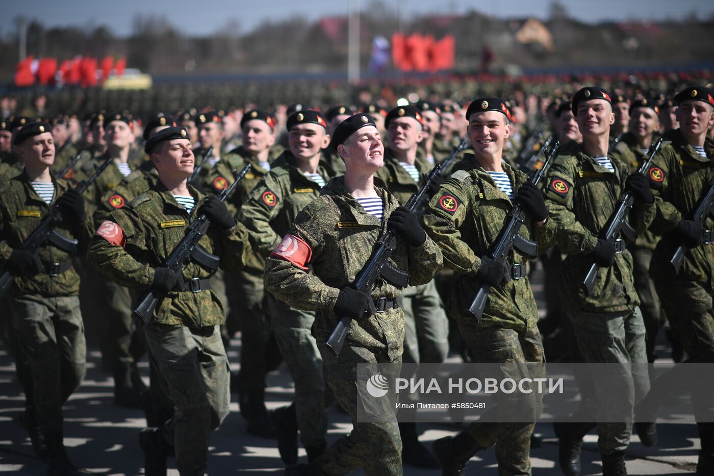 Репетиция парада Победы в Алабино 