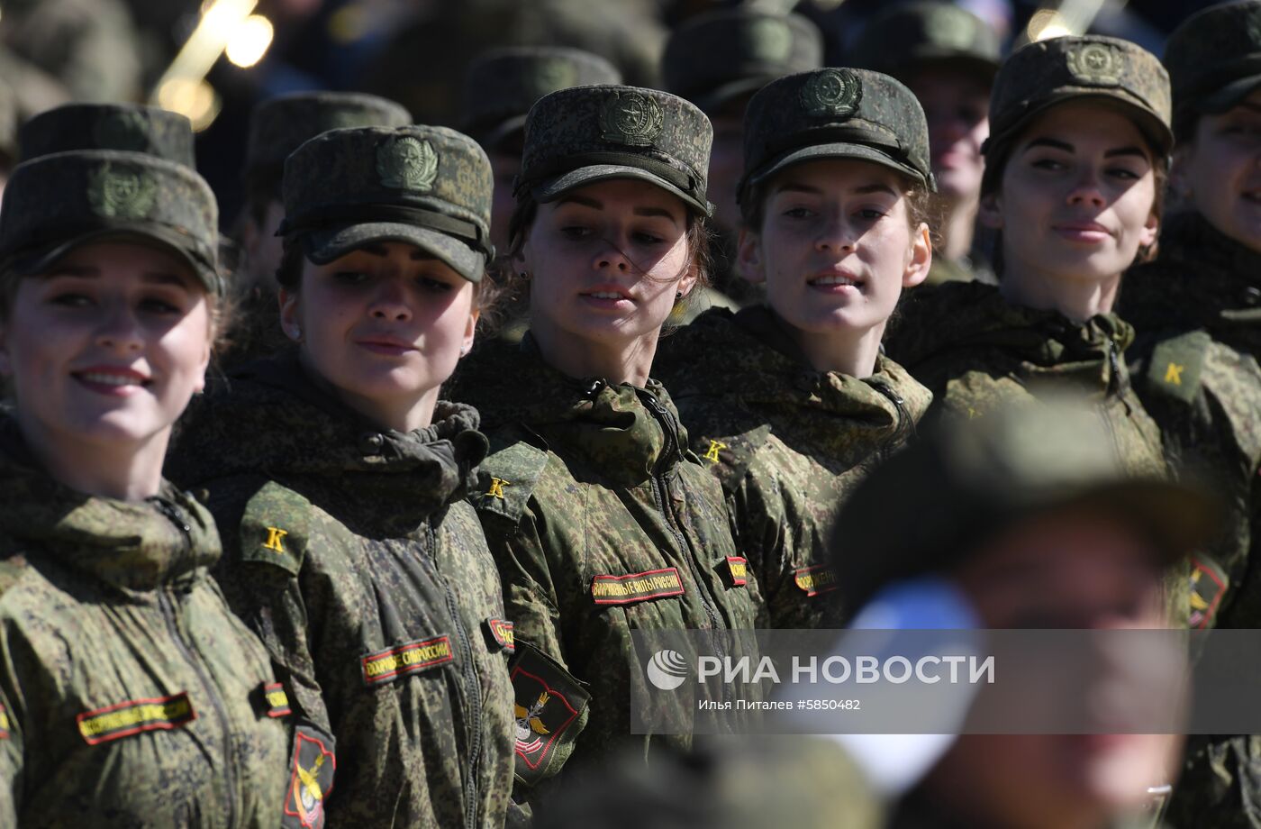 Репетиция парада Победы в Алабино 