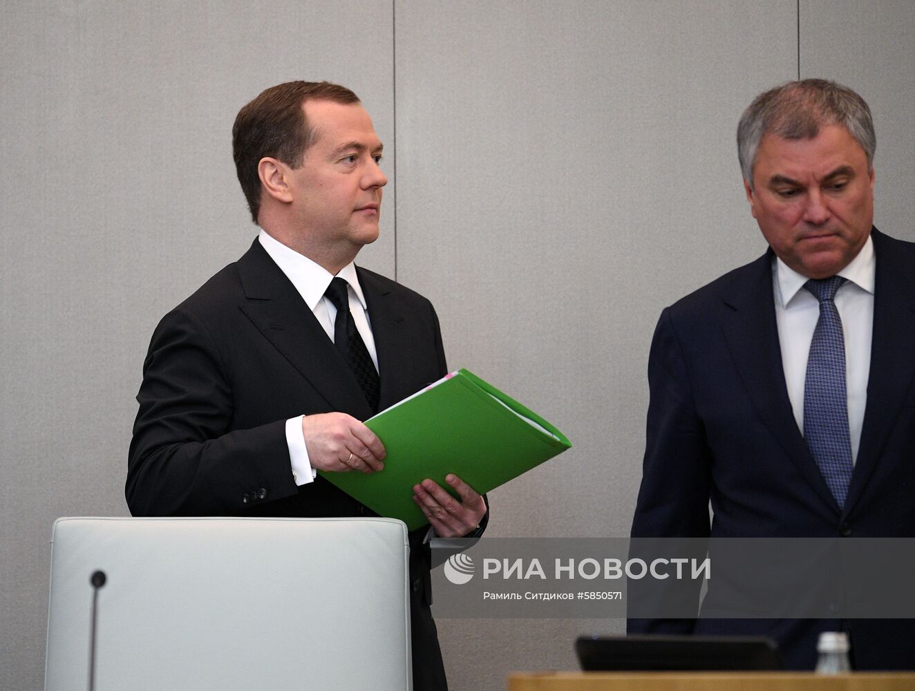 Премьер-министр РФ Д. Медведев выступил в Государственной Думе РФ