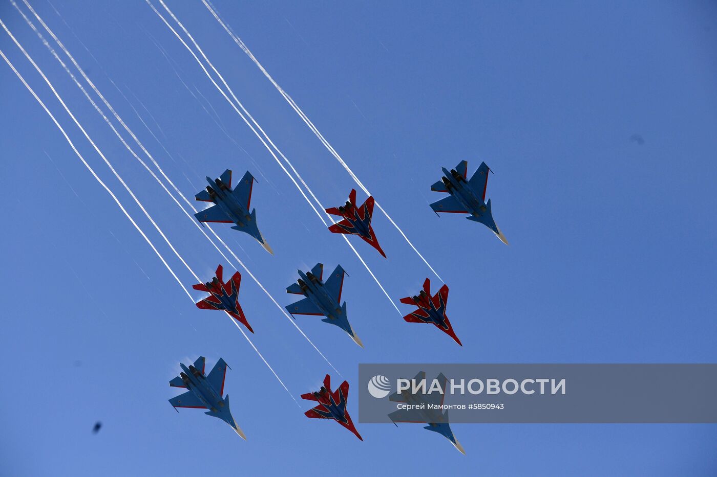 Репетиция воздушной части парада Победы