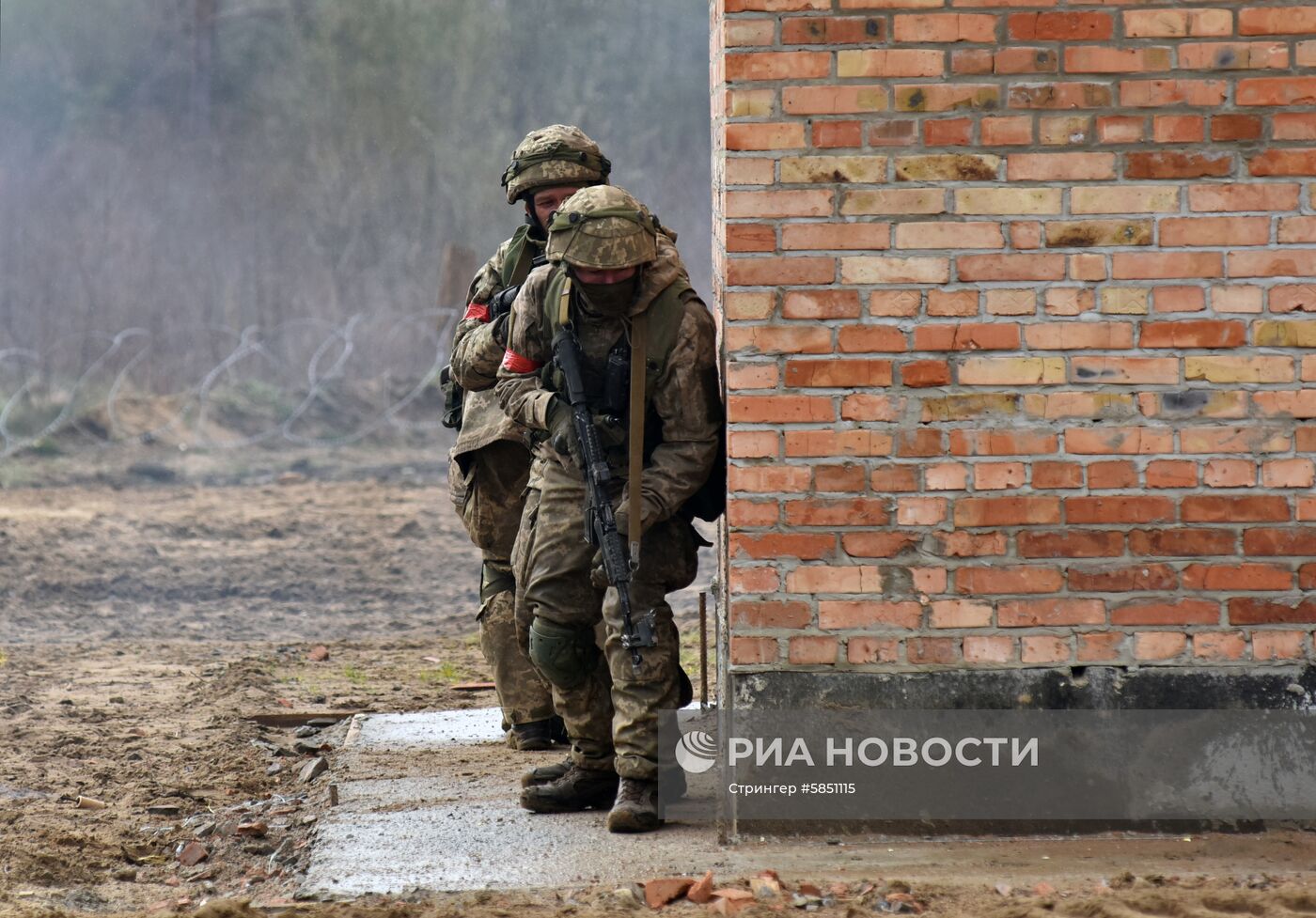 Военные учения на полигоне Яворовский во Львовской области