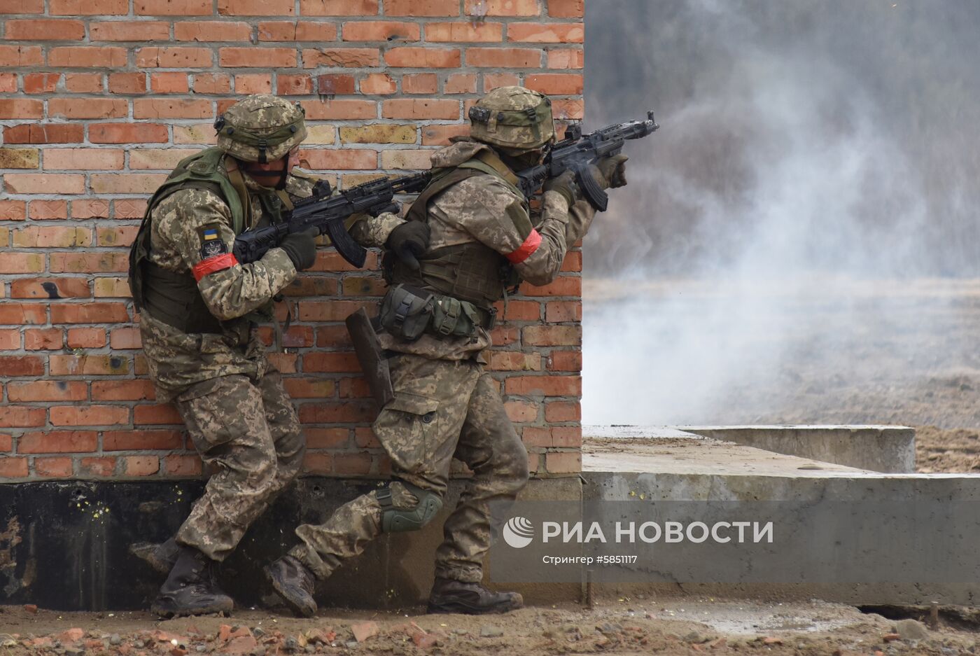 Военные учения на полигоне Яворовский во Львовской области