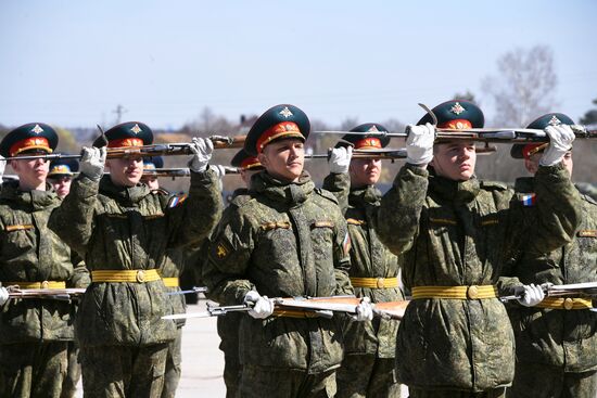 Репетиция парада Победы в Алабино 