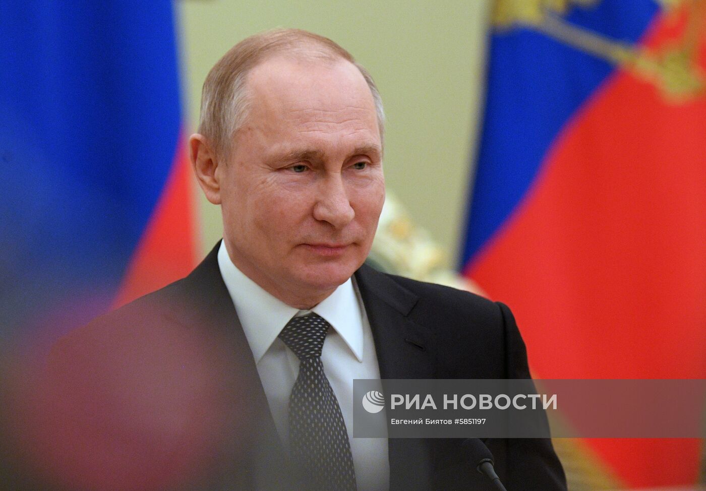 Президент РФ В. Путин встретился с выпускниками второго потока программы развития управленческого кадрового резерва