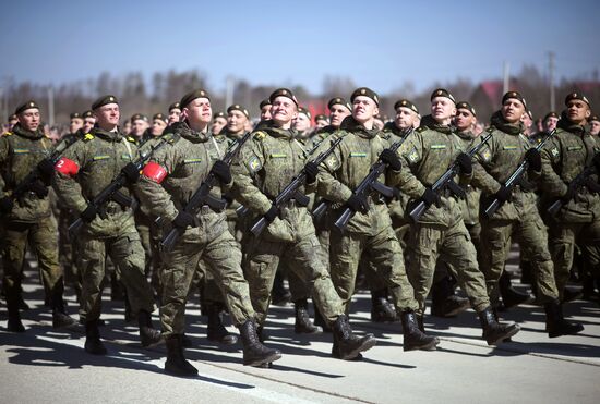 Репетиция парада Победы в Алабино 
