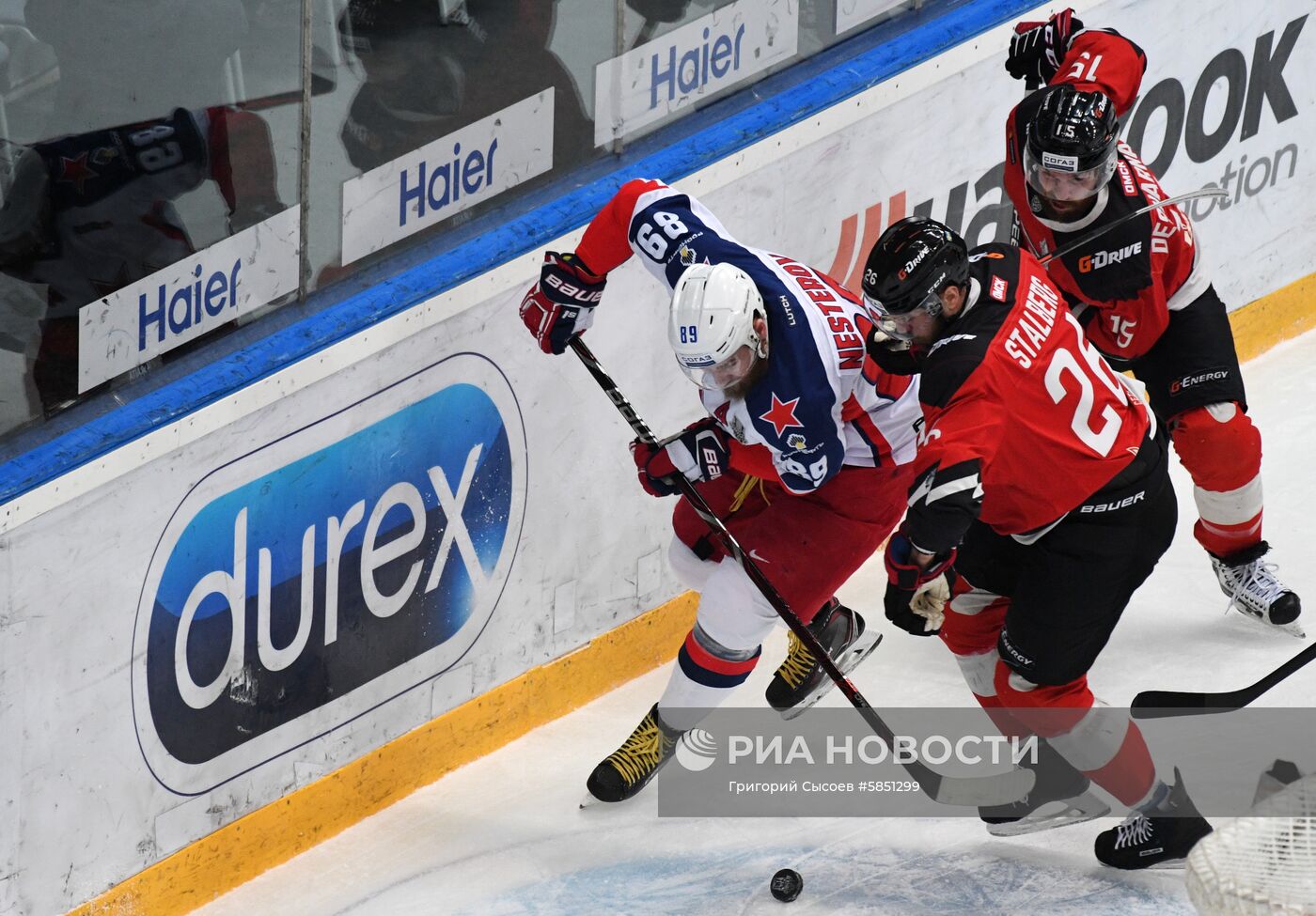 Хоккей. КХЛ. Матч "Авангард" - ЦСКА
