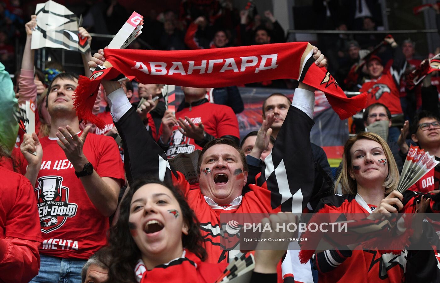 Хоккей. КХЛ. Матч "Авангард" - ЦСКА