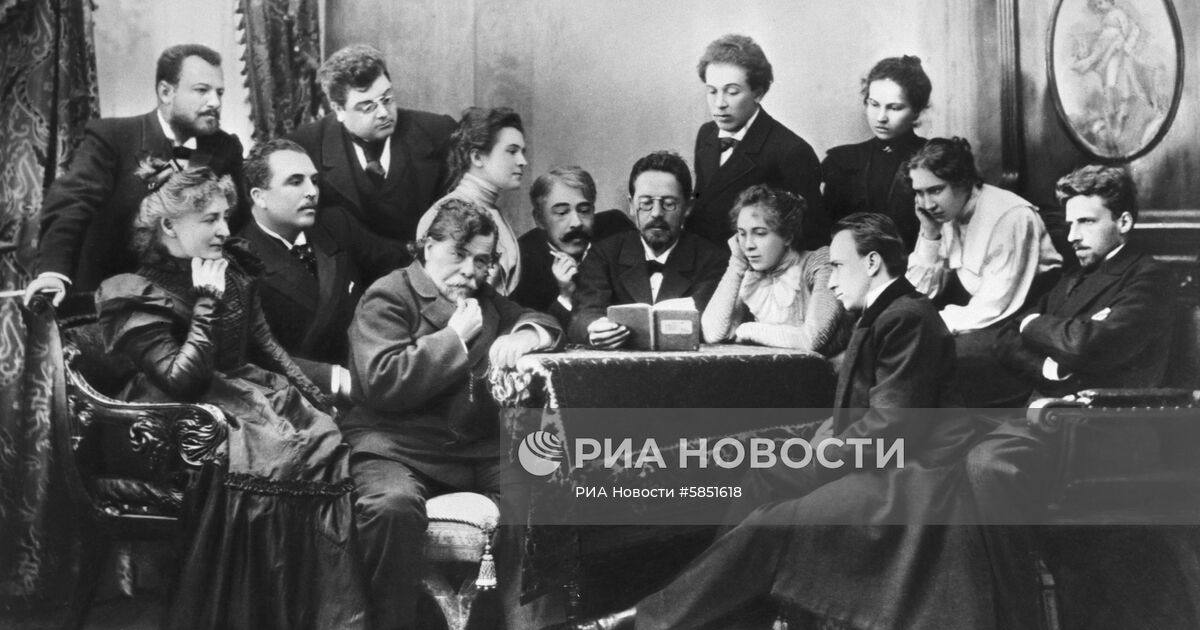 Чехов читает пьесу актерам. Врач в пьесе чайка 4 буквы