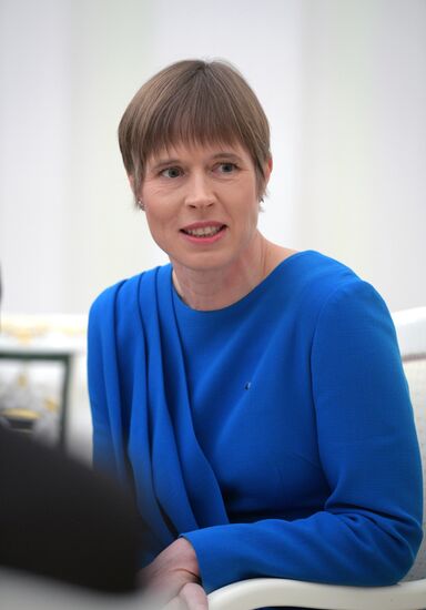 Президент РФ В. Путин встретился с президентом Эстонии К. Кальюлайд