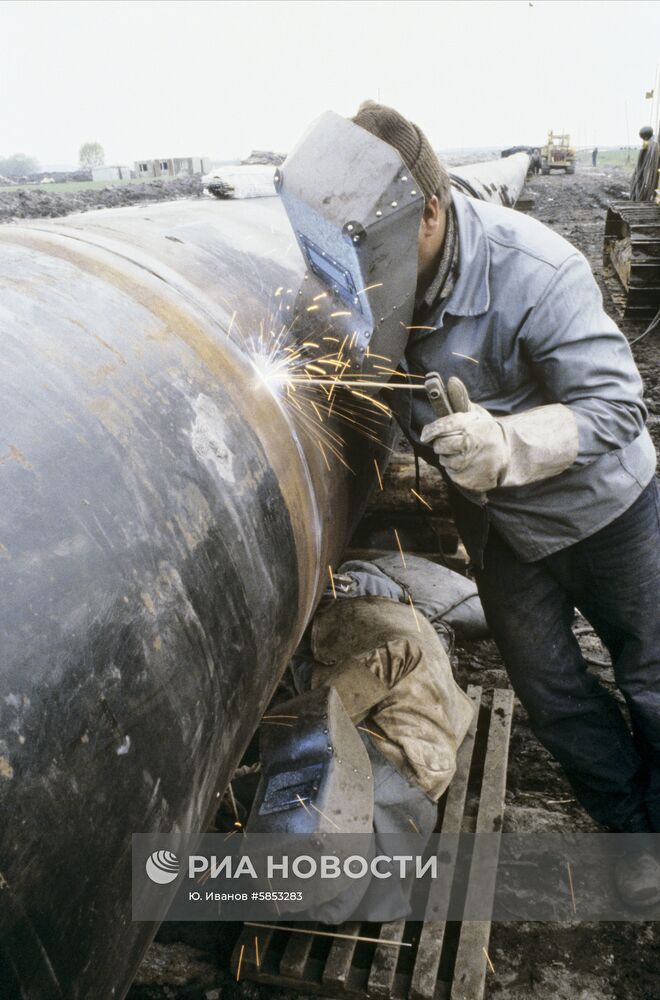 Строительство газопровода Кобрин-Брест-Варшава