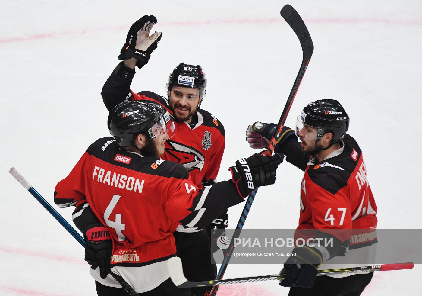 Хоккей. КХЛ. Матч "Авангард" - ЦСКА