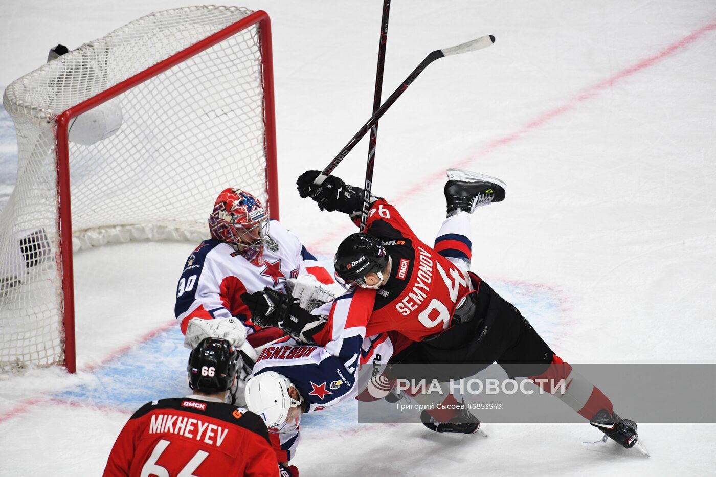Хоккей. КХЛ. Матч "Авангард" - ЦСКА