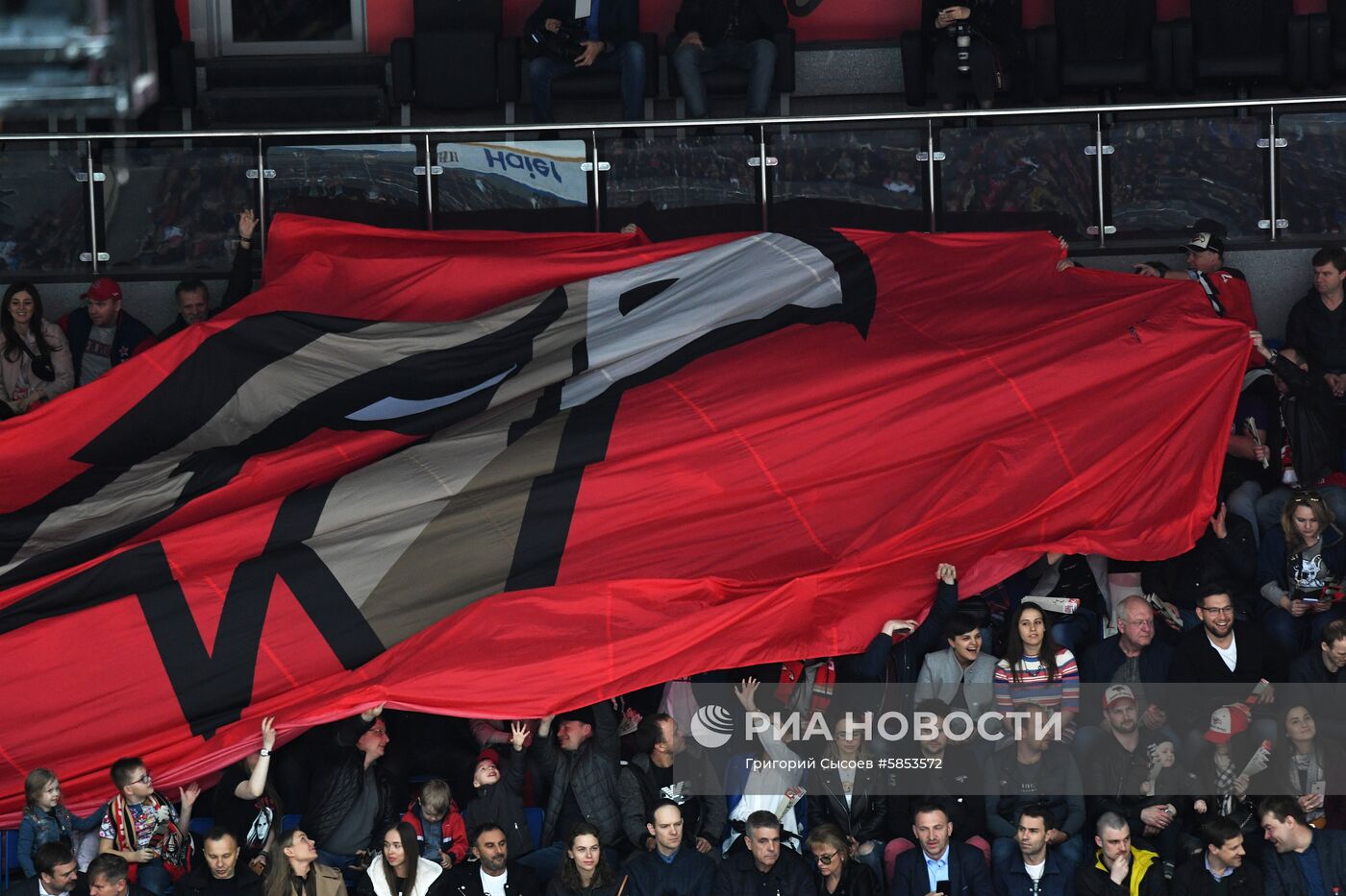 Хоккей. КХЛ. Матч "Авангард" - ЦСКА