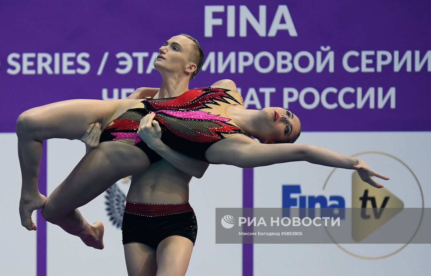 Синхронное плавание. Третий этап Мировой серии. Смешанный дуэт. Техническая программа